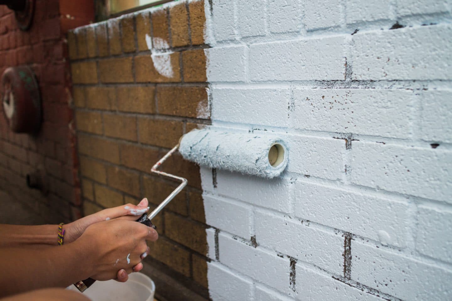 How To Paint A Wall
