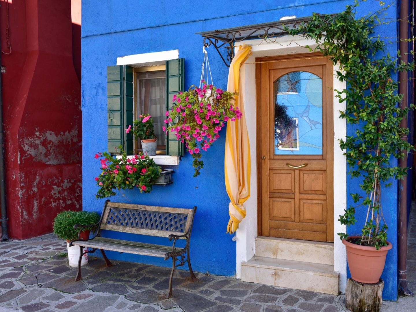 blue masonry paint