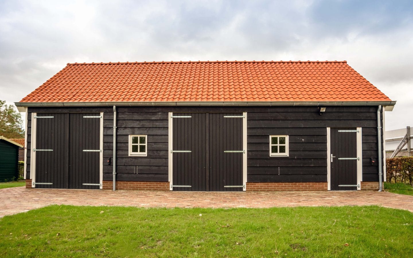 Barn Paint